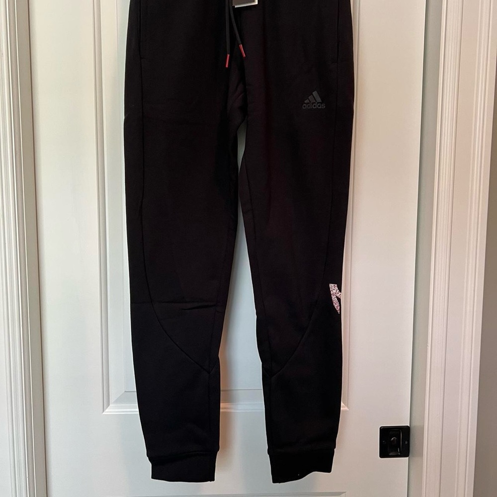 adidas Mahomes joggers